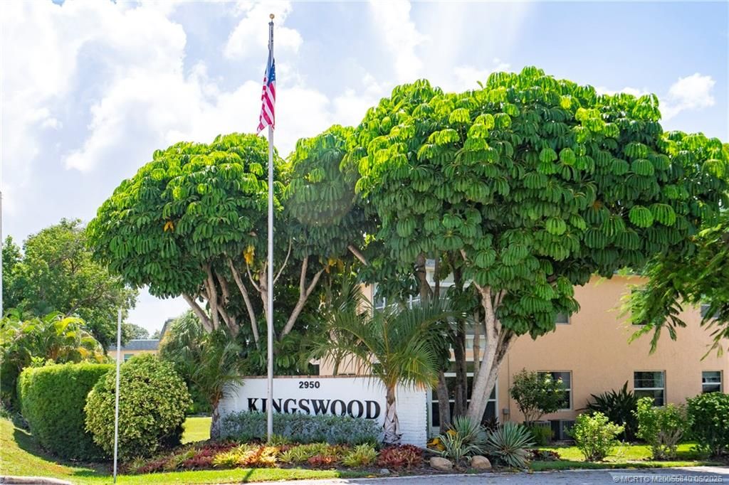 Photo of 2950 SE Ocean Boulevard #122-6, Stuart, FL 34996 (MLS # M20055840)