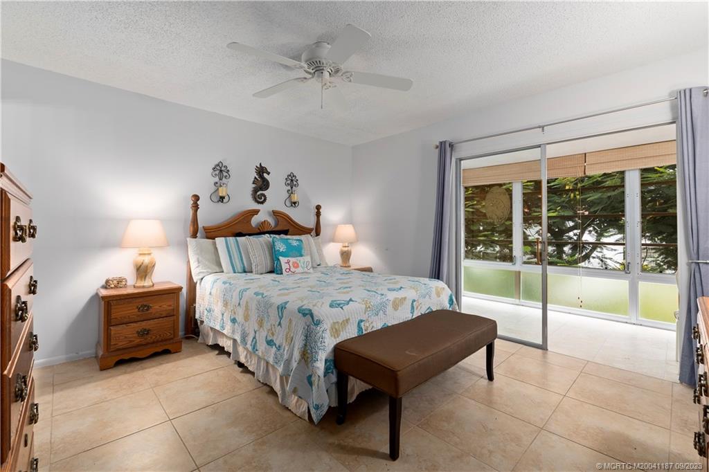 Stuart, Florida 34996, United States, 2 Bedrooms Bedrooms, ,2 BathroomsBathrooms,Residential,Pending,70038