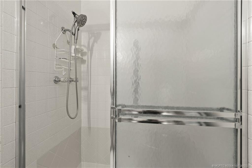 Stuart, Florida 34996, United States, 2 Bedrooms Bedrooms, ,2 BathroomsBathrooms,Residential,Pending,70038