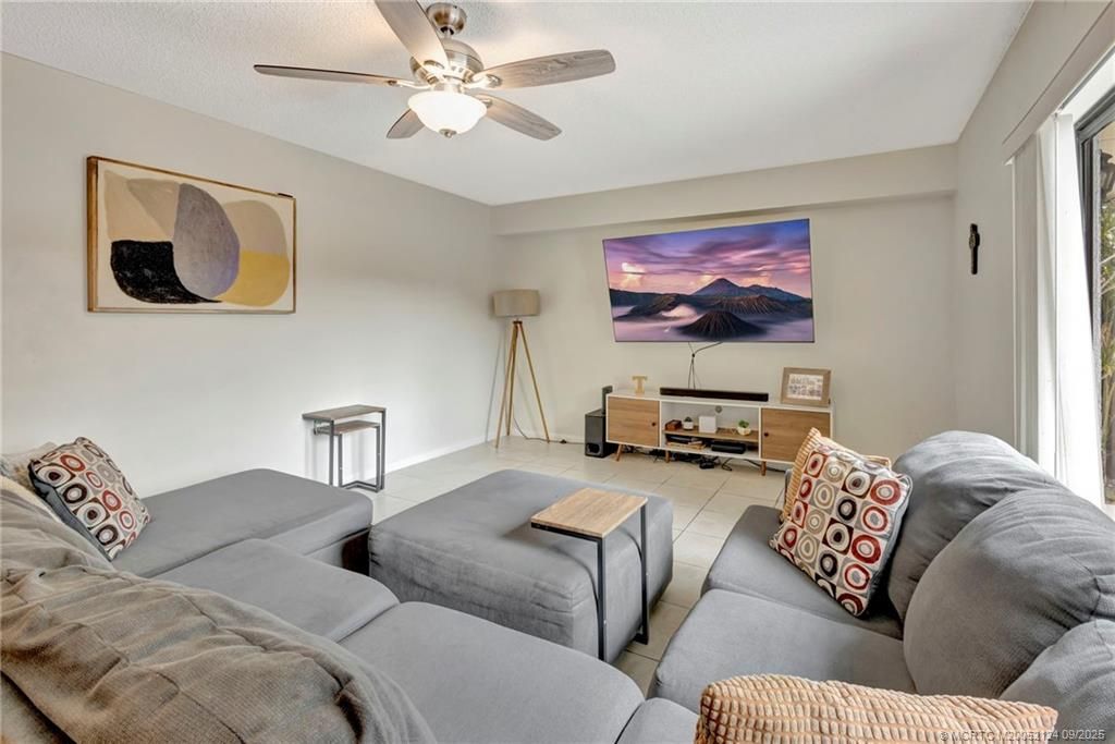 Photo of 2930 SW Sunset Trace Circle, Palm City, FL 34990 (MLS # M20052124)