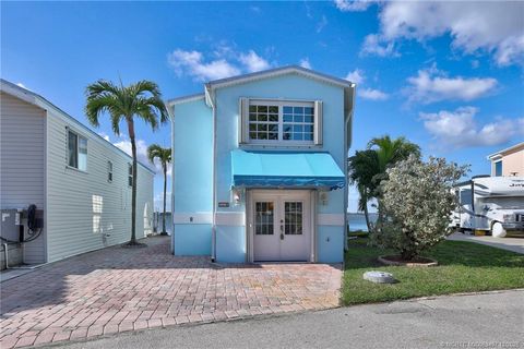 1116 Nettles Boulevard Jensen Beach FL 34957