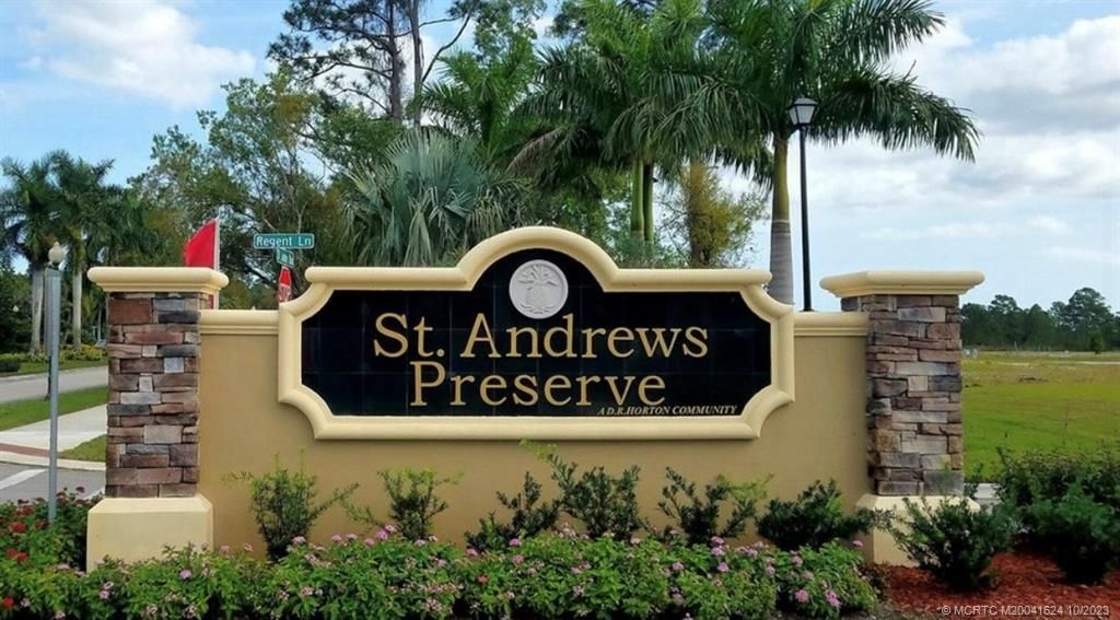 Photo of 6122 NW Regent Street, Port Saint Lucie, FL 34983 (MLS # M20041624)