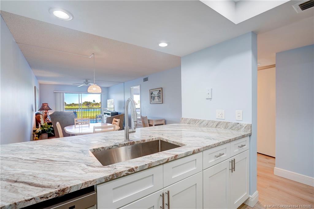 Stuart, Florida 34996, United States, 2 Bedrooms Bedrooms, ,2 BathroomsBathrooms,Residential,Active,68846