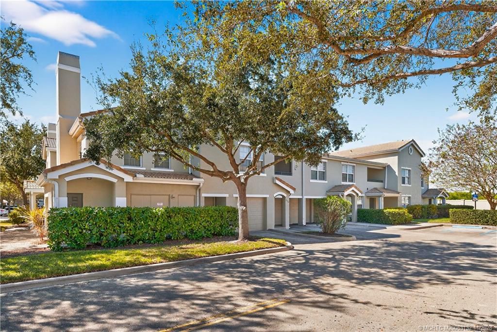 Photo of 160 SW Peacock Boulevard #31-203, Port Saint Lucie, FL 34986 (MLS # M20053132)