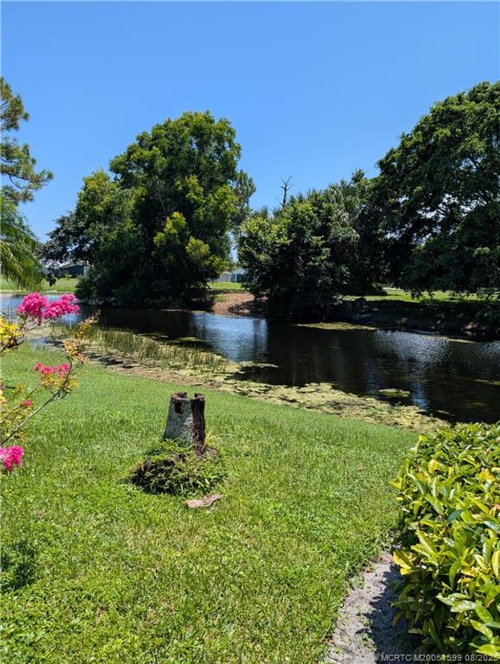 Photo of 6250 SE Tory Place, Hobe Sound, FL 33455 (MLS # M20051599)