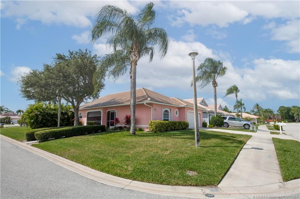 Photo of 6232 SE Windsong Lane, Stuart, FL 34997 (MLS # M20039437)