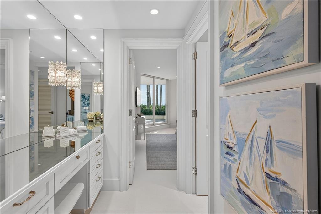 Stuart, Florida 34996, United States, 3 Bedrooms Bedrooms, ,3 BathroomsBathrooms,Residential,Pending,245180