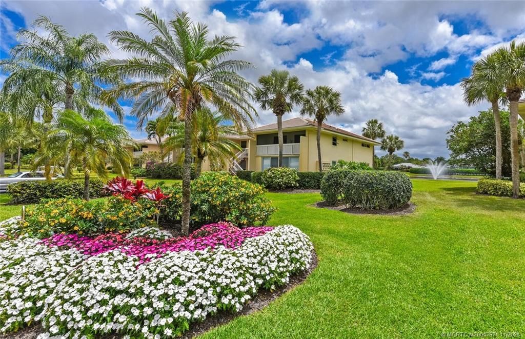 Photo of 4061 SW Parkgate Boulevard #H, Palm City, FL 34990 (MLS # M20047571)