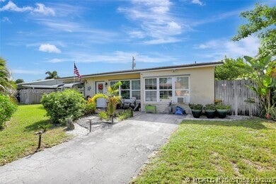 Photo of 2751 NE 9th Terrace, Pompano Beach, FL 33064 (MLS # M20057058)