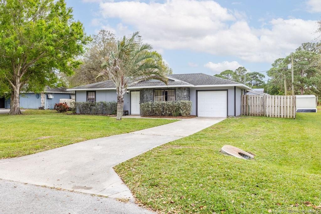 Photo of 6803 Salerno Road, Fort Pierce, FL 34951 (MLS # M20038075)