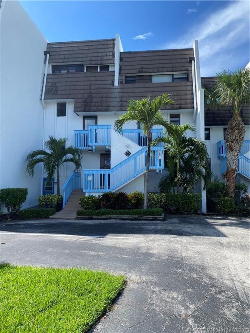 Photo of 11000 S Ocean Drive #6-G, Jensen Beach, FL 34957 (MLS # M20040124)