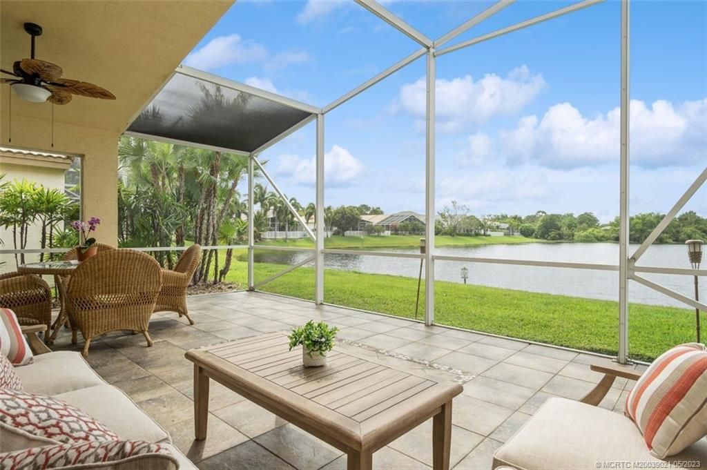 Photo of 955 SE Westminster Place, Stuart, FL 34997 (MLS # M20039021)