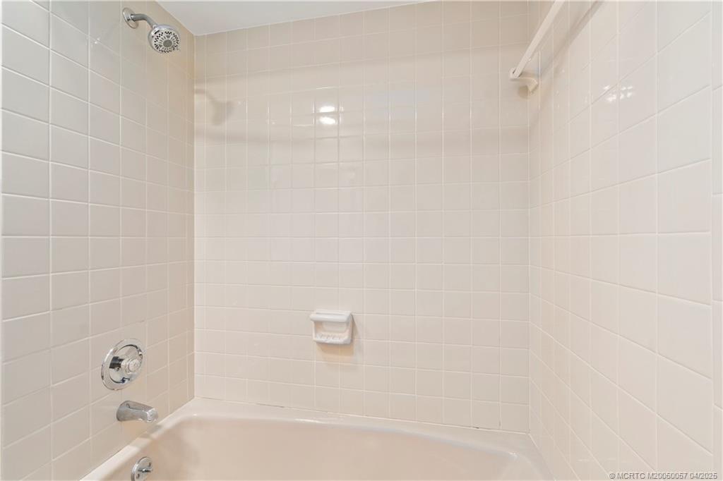 Sewalls Point, Florida 34996, United States, 3 Bedrooms Bedrooms, ,2 BathroomsBathrooms,Residential,Active,105778