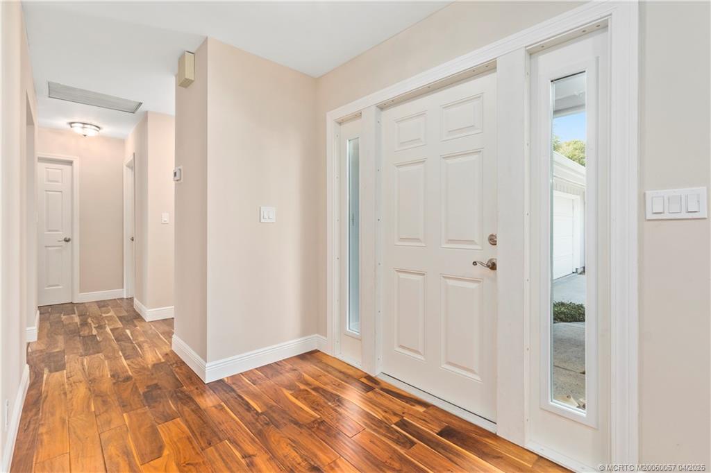 Sewalls Point, Florida 34996, United States, 3 Bedrooms Bedrooms, ,2 BathroomsBathrooms,Residential,Active,105778