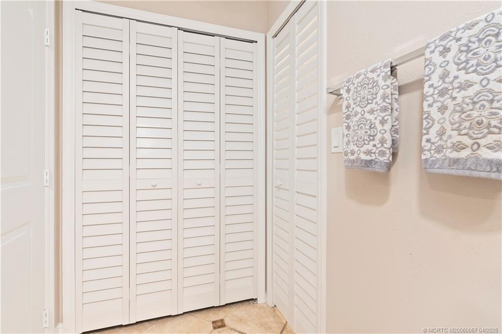 Sewalls Point, Florida 34996, United States, 3 Bedrooms Bedrooms, ,2 BathroomsBathrooms,Residential,Active,105778