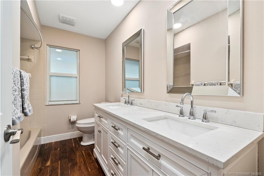 Sewalls Point, Florida 34996, United States, 3 Bedrooms Bedrooms, ,2 BathroomsBathrooms,Residential,Active,105778