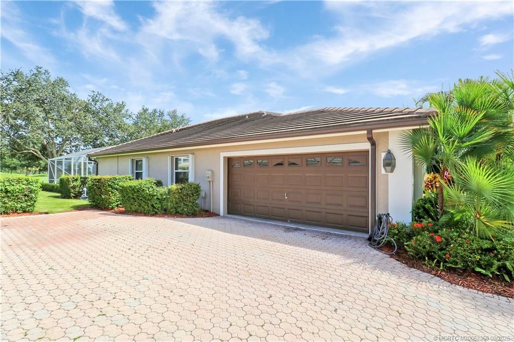 Photo of 4849 SW Golfside Drive, Palm City, FL 34990 (MLS # M20052356)