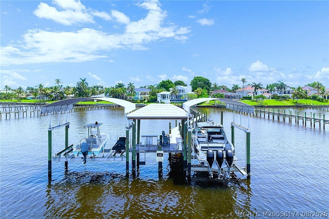 2660 NW South Shore Road