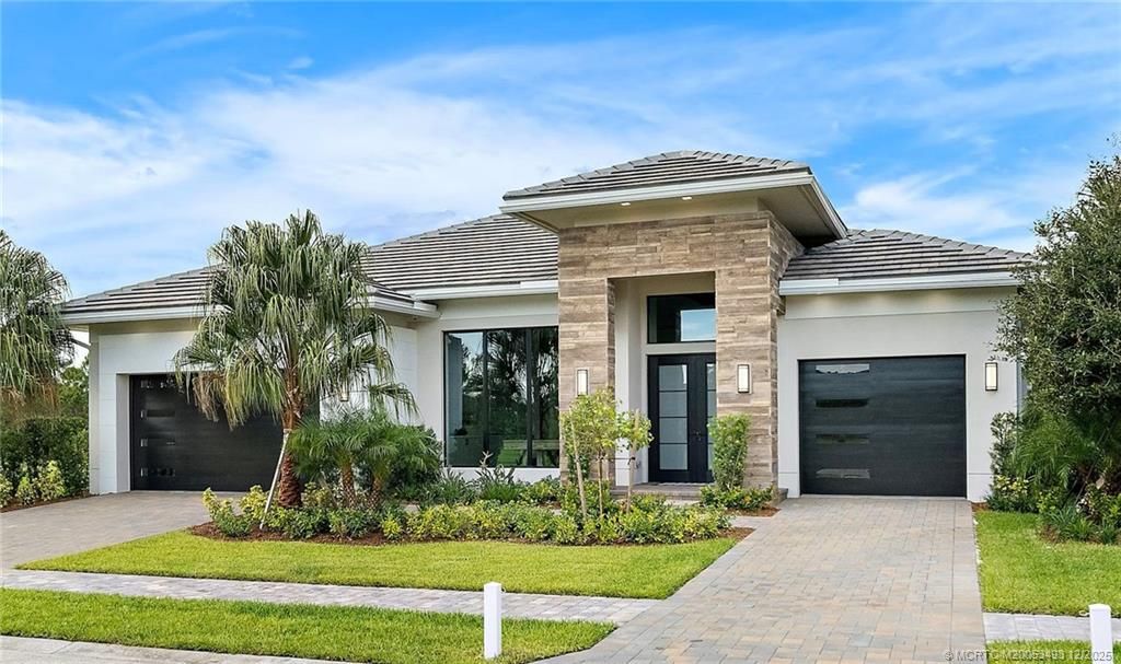 Photo of 101 SE Via Venezia, Port Saint Lucie, FL 34984 (MLS # M20053493)