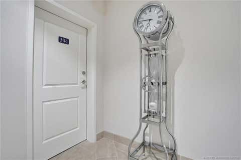 Condo For Rent - 41 Seminole Sw Street #APT 304<br/> Martin County, Stuart, FL 34994