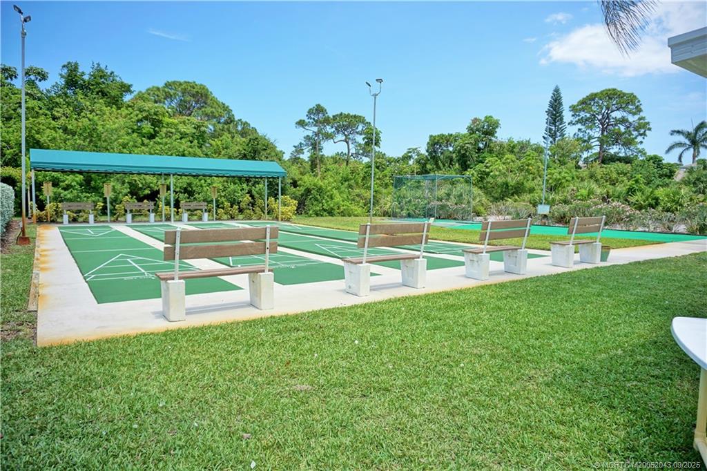 Stuart, Florida 34996, United States, 2 Bedrooms Bedrooms, ,2 BathroomsBathrooms,Residential,Pending,203162