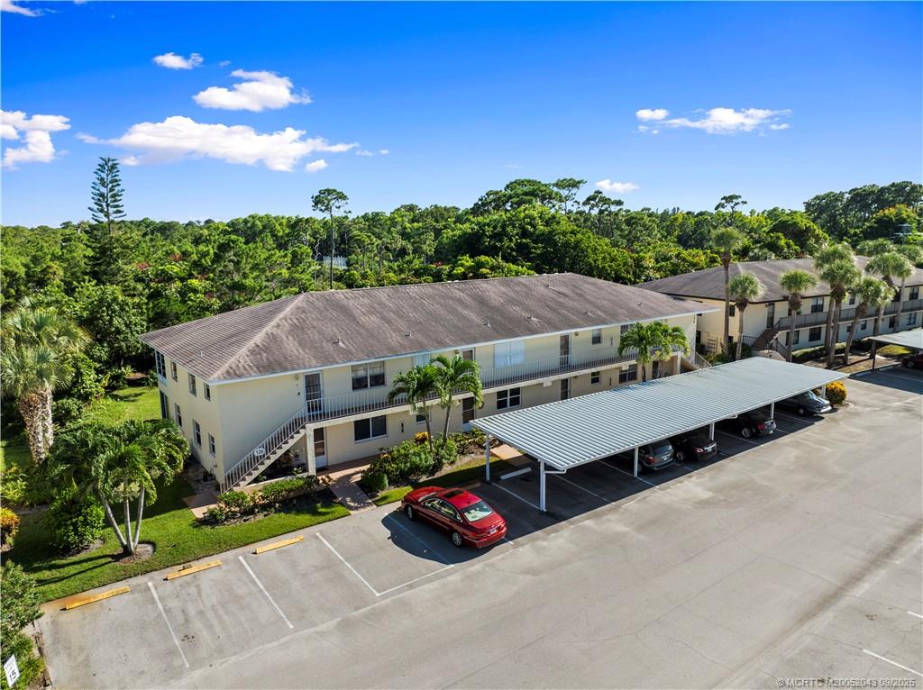 Stuart, Florida 34996, United States, 2 Bedrooms Bedrooms, ,2 BathroomsBathrooms,Residential,Pending,203162