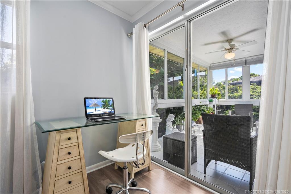 Stuart, Florida 34996, United States, 2 Bedrooms Bedrooms, ,2 BathroomsBathrooms,Residential,Pending,203162