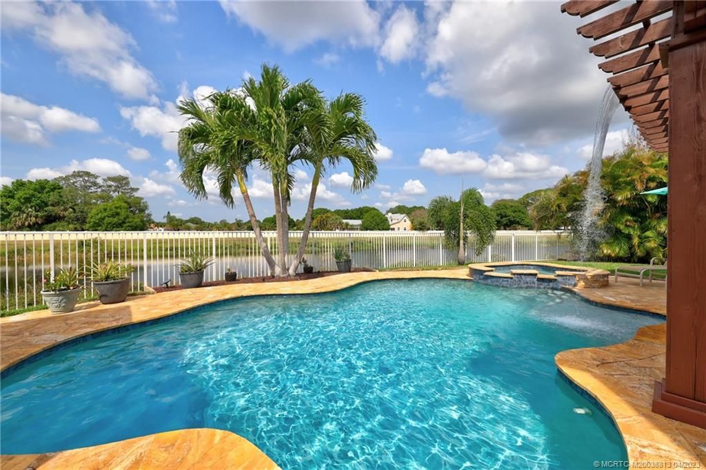 Photo of 2677 SW Gallery Circle, Palm City, FL 34990 (MLS # M20038813)