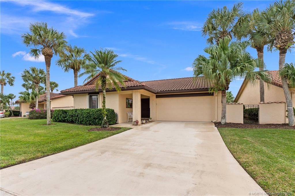 Photo of 3502 SW Bobalink Way, Palm City, FL 34990 (MLS # M20048755)