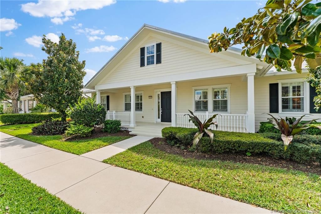 Photo of 1162 Tropical Drive, Jupiter, FL 33458 (MLS # M20040478)