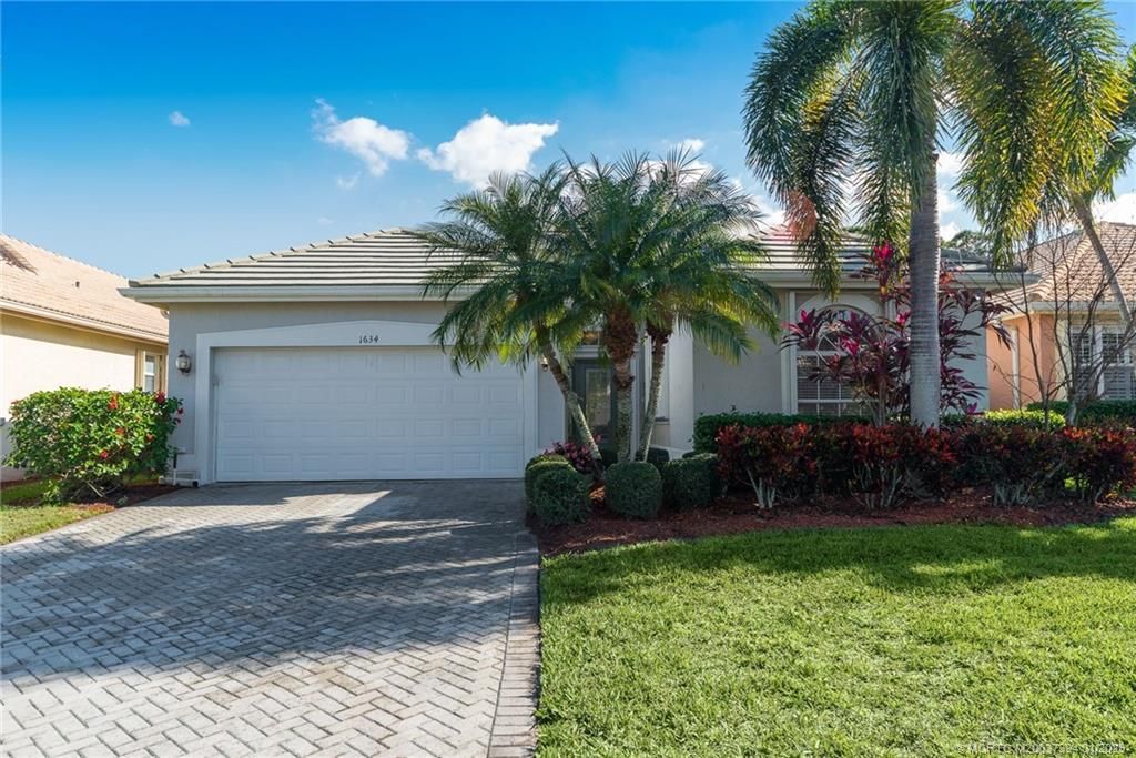 Photo of 1634 SE Shelburnie Way, Port Saint Lucie, FL 34952 (MLS # M20037394)