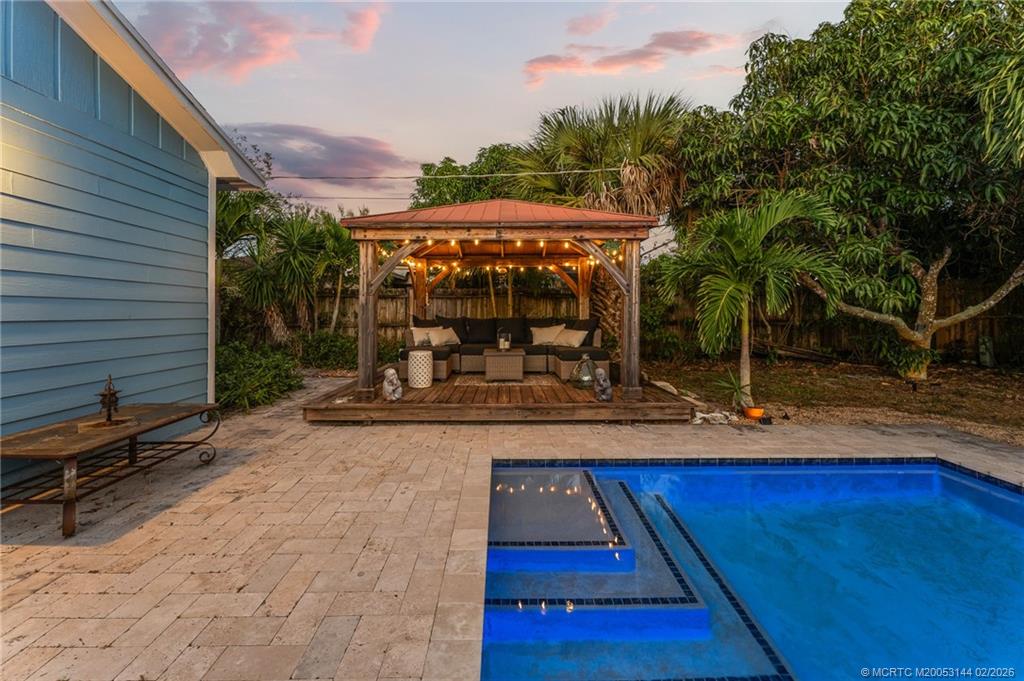 5092 SE Nassau Terrace