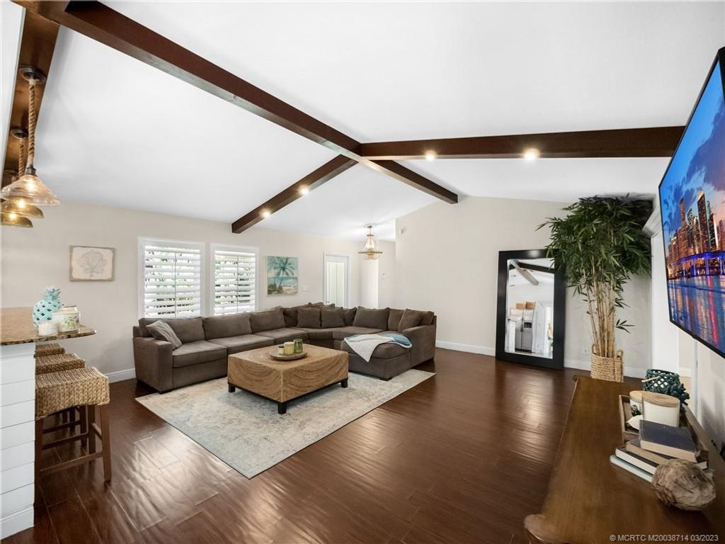 Photo of 320 SW Salerno Circle, Stuart, FL 34997 (MLS # M20038714)