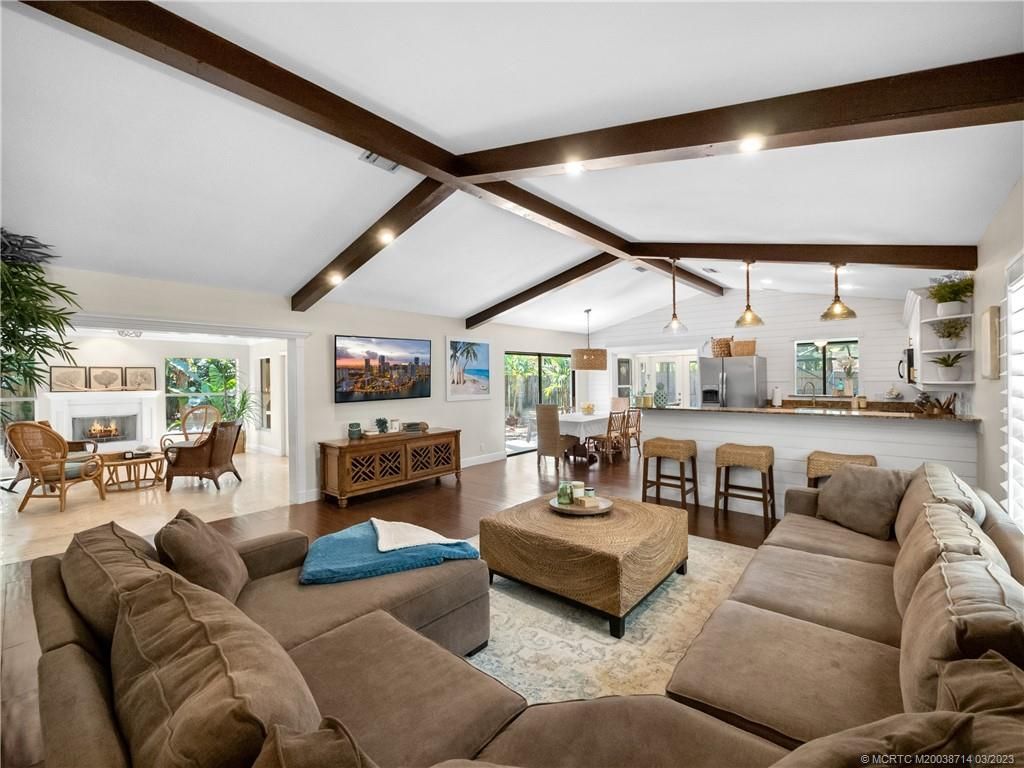 Photo of 320 SW Salerno Circle, Stuart, FL 34997 (MLS # M20038714)