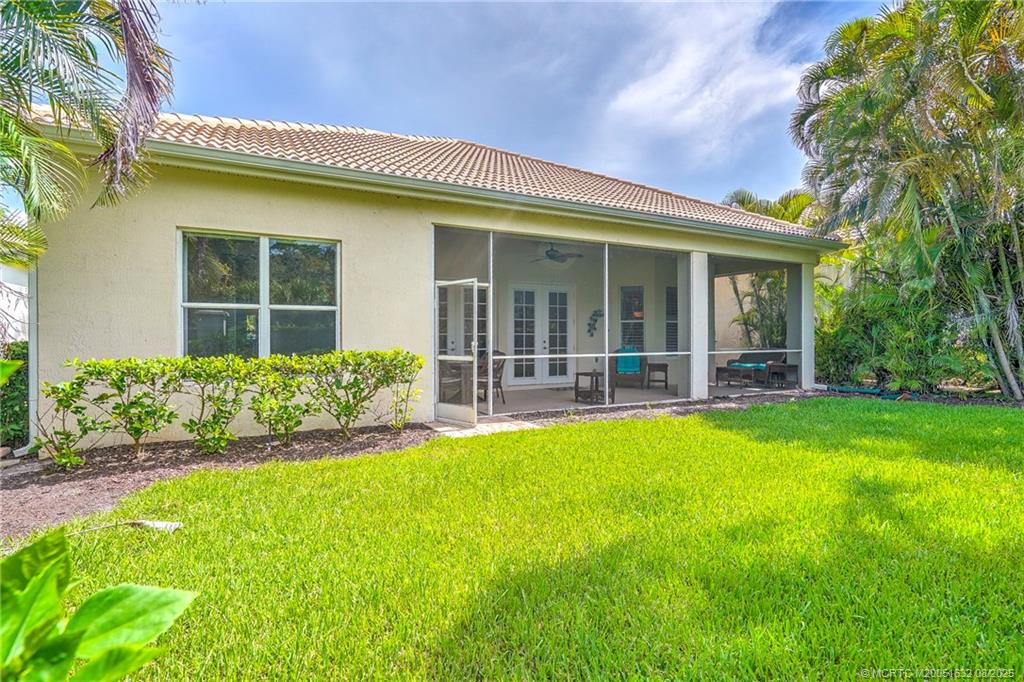 Vero Beach, Florida 32963, United States, 3 Bedrooms Bedrooms, ,2 BathroomsBathrooms,Residential,Pending,184278