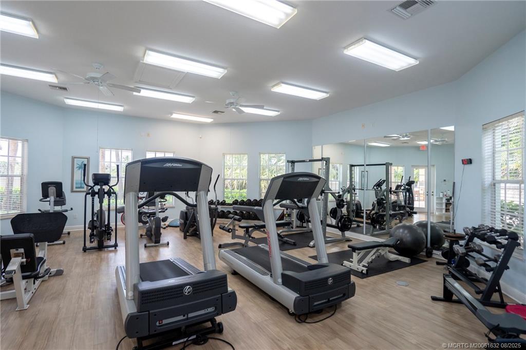 Vero Beach, Florida 32963, United States, 3 Bedrooms Bedrooms, ,2 BathroomsBathrooms,Residential,Pending,184278