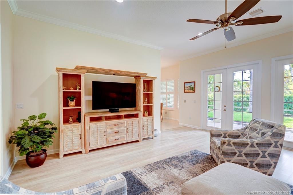 Vero Beach, Florida 32963, United States, 3 Bedrooms Bedrooms, ,2 BathroomsBathrooms,Residential,Pending,184278