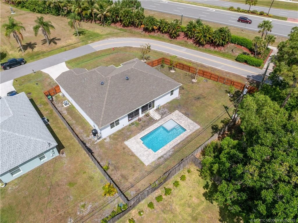 Photo of 1317 SE Odonnell Lane, Port Saint Lucie, FL 34983 (MLS # M20050415)