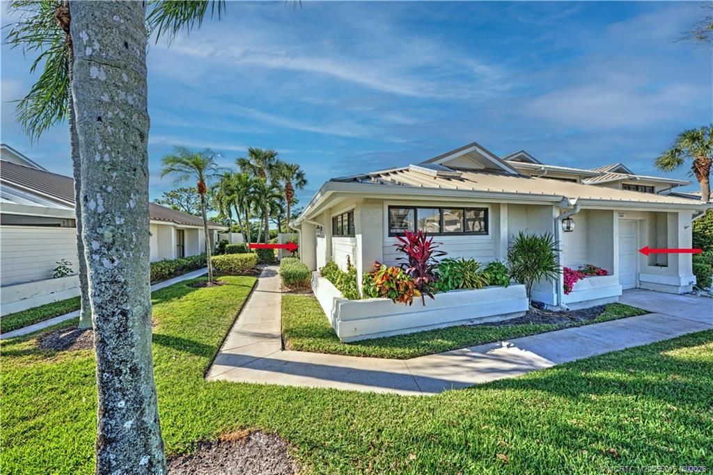 Photo of 5651 SE Foxcross Place #5651, Stuart, FL 34997 (MLS # M20055015)