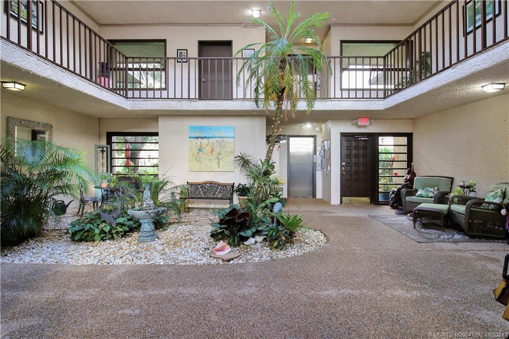 Stuart, Florida 34996, United States, 2 Bedrooms Bedrooms, ,2 BathroomsBathrooms,Residential,Active,37210