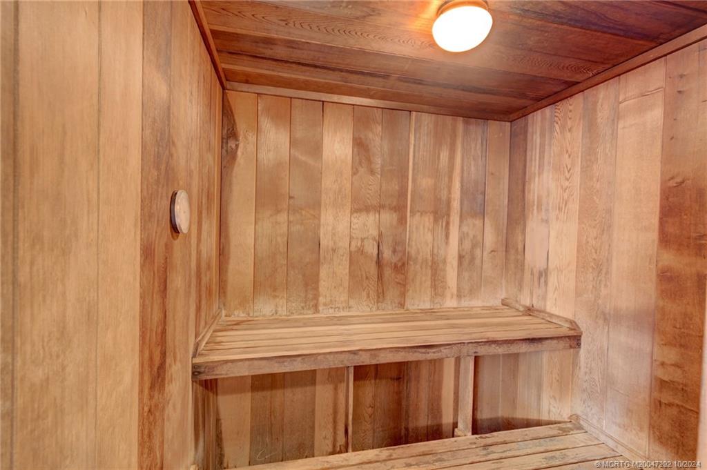 Stuart, Florida 34996, United States, 2 Bedrooms Bedrooms, ,2 BathroomsBathrooms,Residential,Active,37210