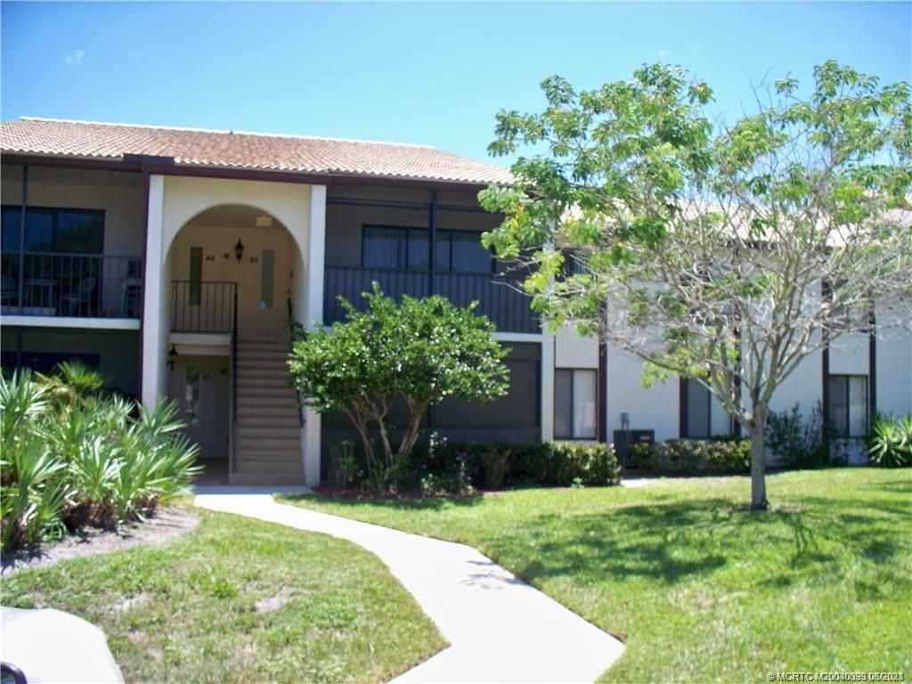 Photo of 2114 SW Silver Pine Way #121-B2, Palm City, FL 34990 (MLS # M20040399)