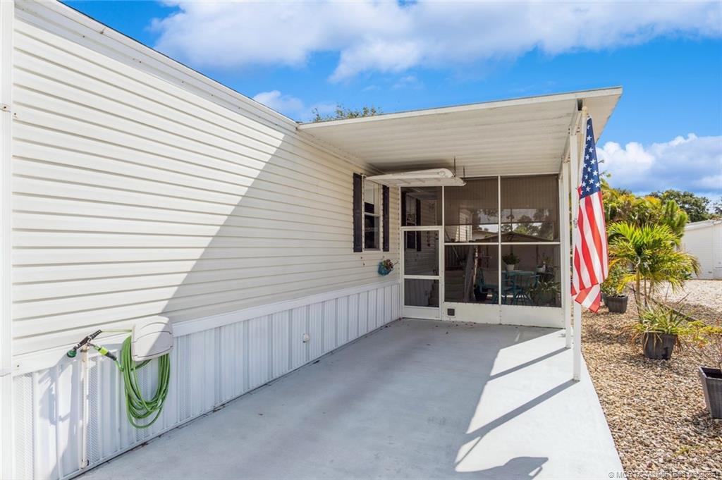 Hobe Sound, Florida 33455, United States, 2 Bedrooms Bedrooms, ,2 BathroomsBathrooms,Residential,Active,187450