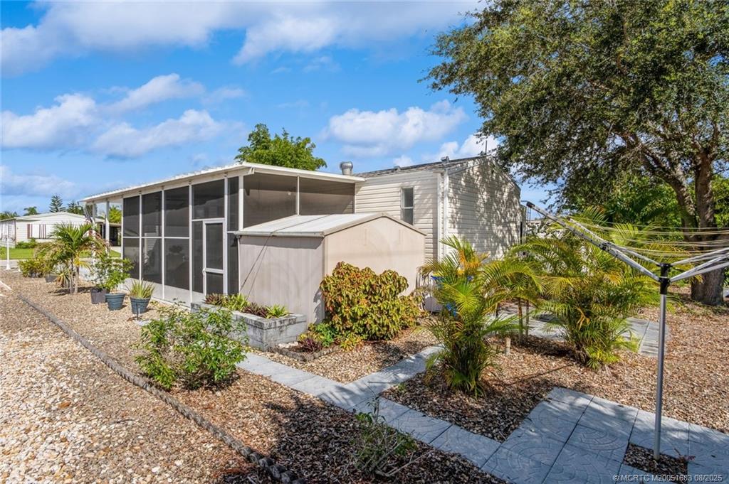 Hobe Sound, Florida 33455, United States, 2 Bedrooms Bedrooms, ,2 BathroomsBathrooms,Residential,Active,187450