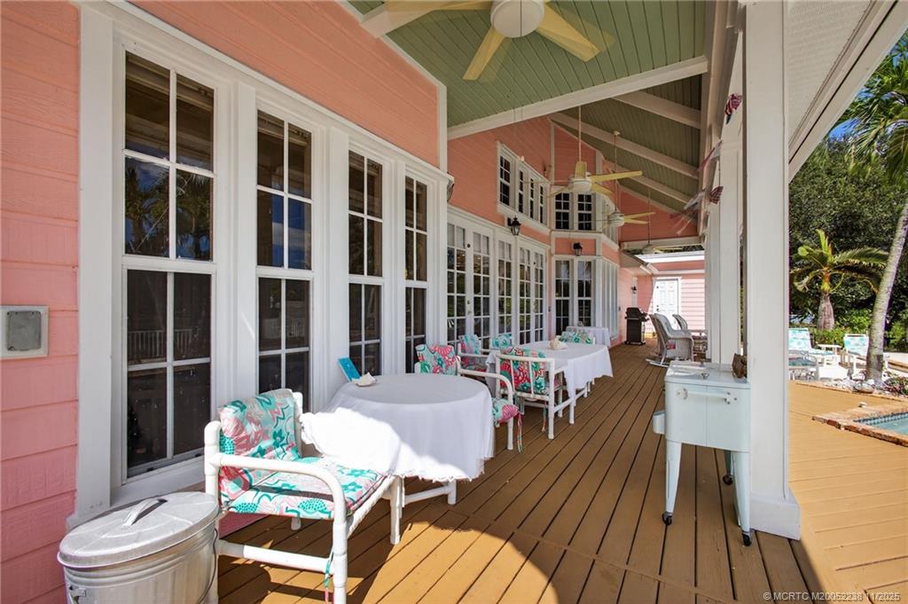 Palm City, Florida 34990, United States, 6 Bedrooms Bedrooms, ,6 BathroomsBathrooms,Residential,Active,213523