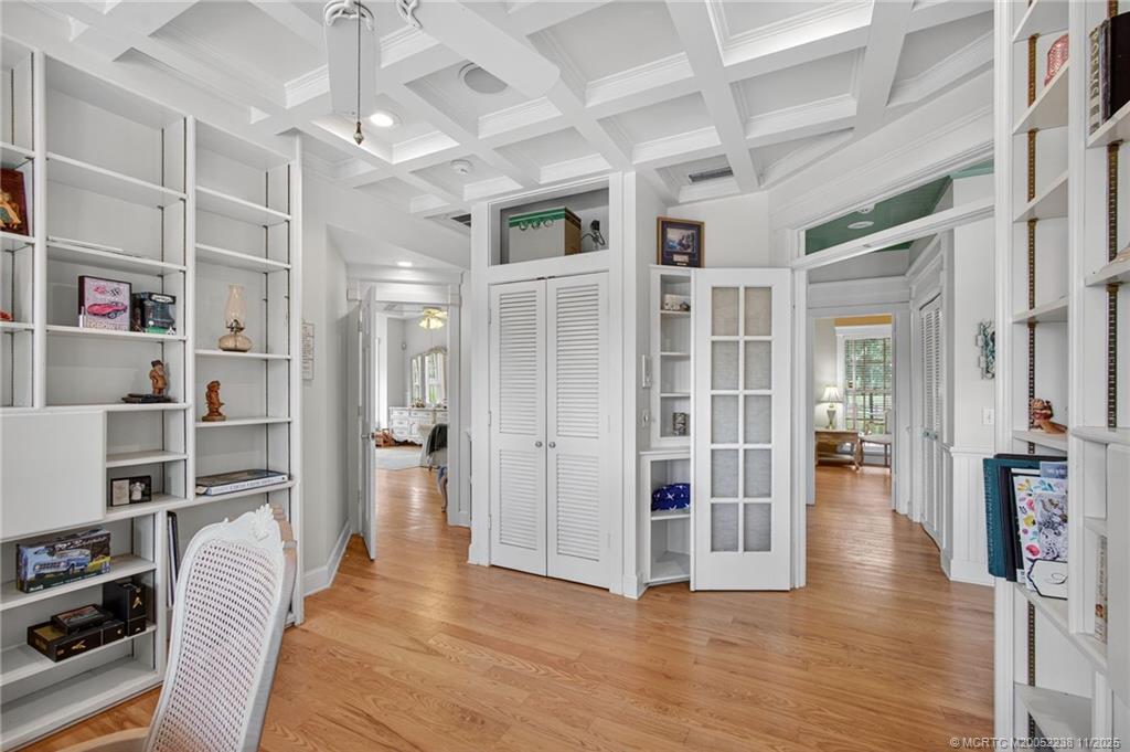 Palm City, Florida 34990, United States, 6 Bedrooms Bedrooms, ,6 BathroomsBathrooms,Residential,Active,213523