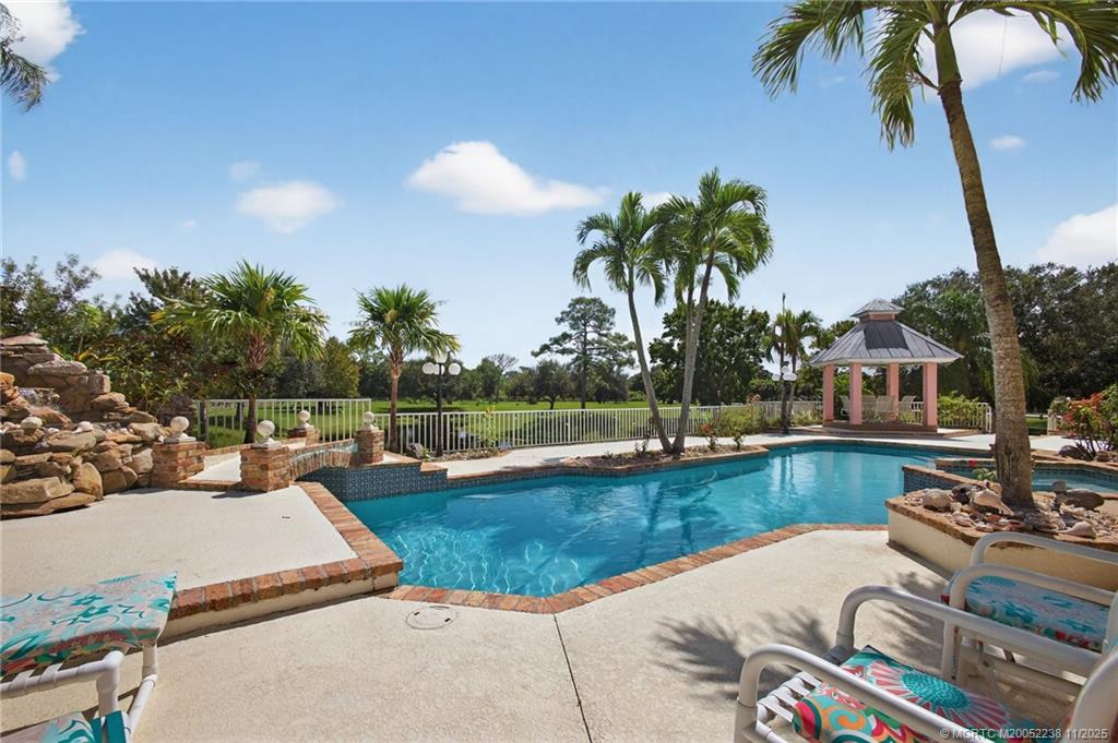 Palm City, Florida 34990, United States, 6 Bedrooms Bedrooms, ,6 BathroomsBathrooms,Residential,Active,213523