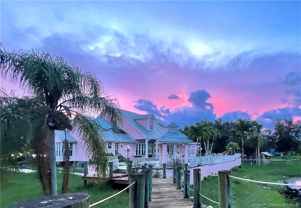 Palm City, Florida 34990, United States, 6 Bedrooms Bedrooms, ,6 BathroomsBathrooms,Residential,Active,213523