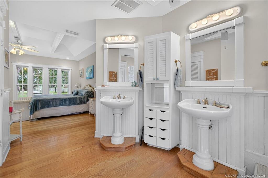 Palm City, Florida 34990, United States, 6 Bedrooms Bedrooms, ,6 BathroomsBathrooms,Residential,Active,213523