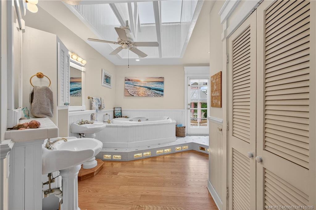 Palm City, Florida 34990, United States, 6 Bedrooms Bedrooms, ,6 BathroomsBathrooms,Residential,Active,213523